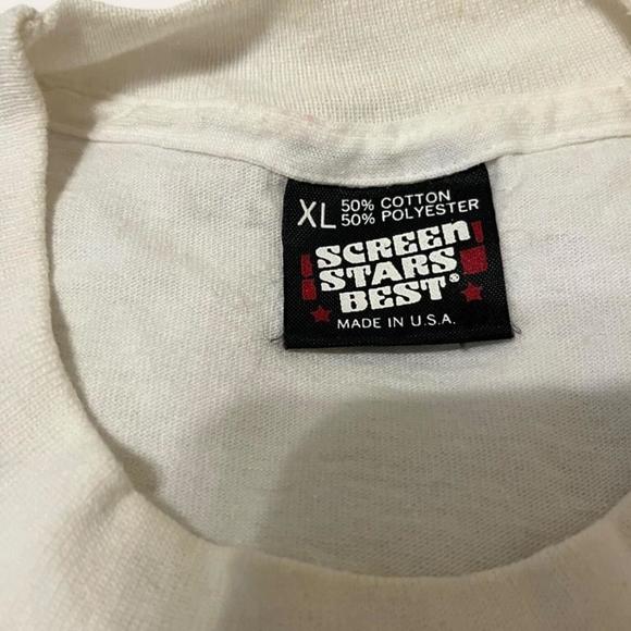 Vintage Desert Shield Screen Stars Tshirt Single Stitch USA 1990s XL Stains - Picture 6 of 8